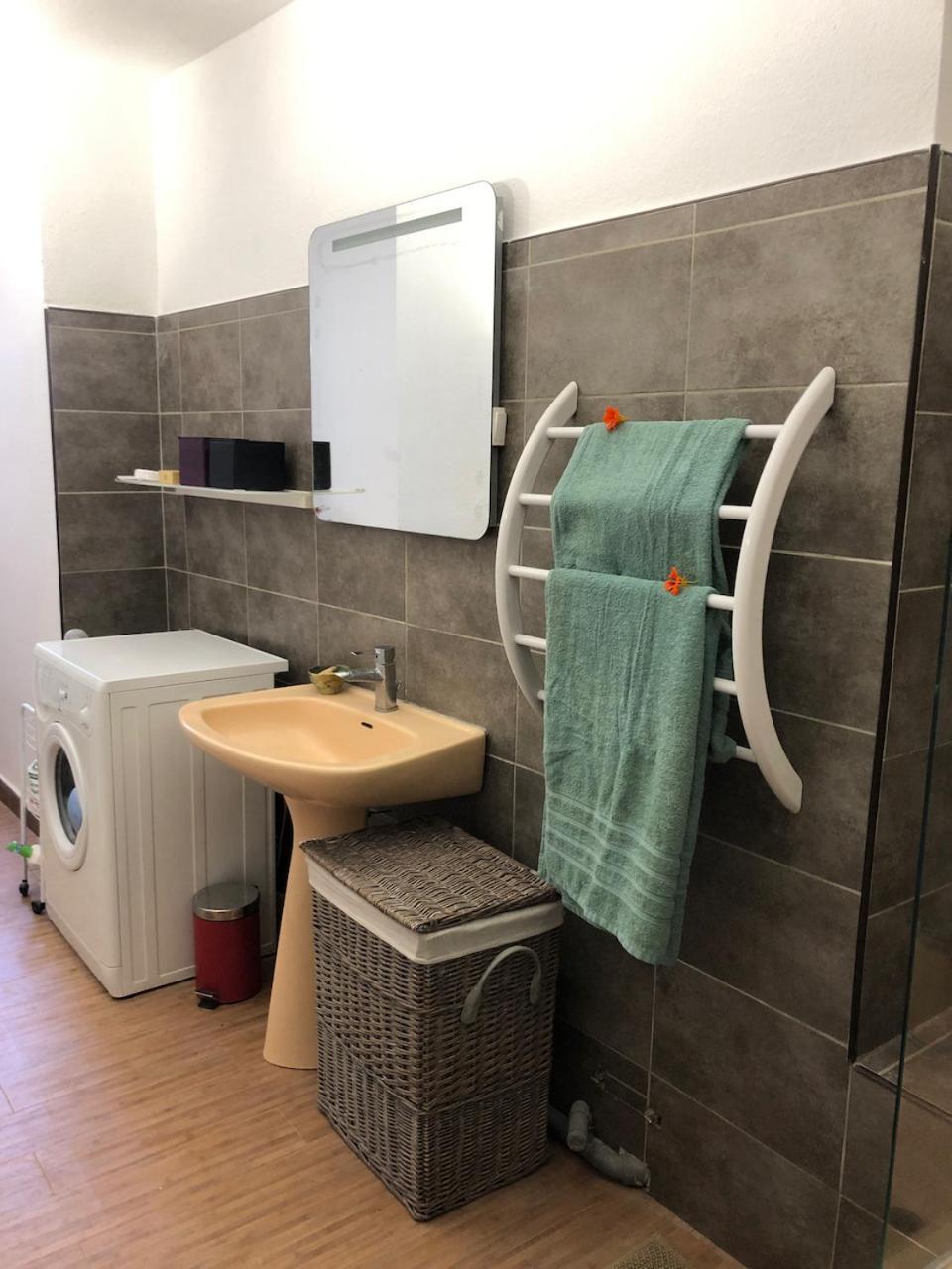Apartamento La Terrasse Des Capucines Sète Exterior foto